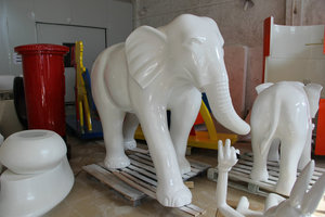 玻璃鋼雕塑大象